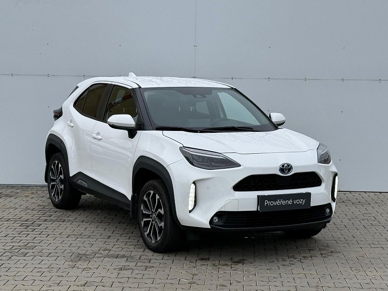 Toyota Yaris Cross 1.5 HSD e-CVT Style Tech FWD - fotka 6 z 26