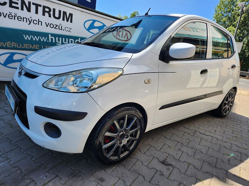 Hyundai i10 (2009) 1.0-KAMERA-KLIMA - fotografie inzerátu