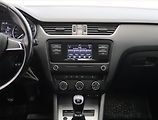 Škoda Octavia (2017) 1.6 TDI, Tempomat - náhled 12