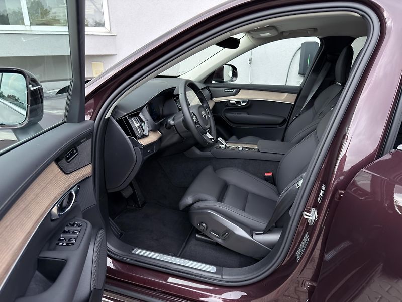 Volvo XC90 B5 AWD PLUS BRIGHT // +kola  - fotka 11 z 51
