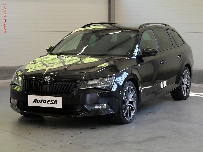 Škoda Superb (2018) 2.0TDi 4x4, SportLine, DSG - fotka 3 z 20