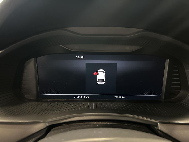 Škoda Scala (2022) 1.0TSi DSG Style LED Virt.kokp - fotka 7 z 26