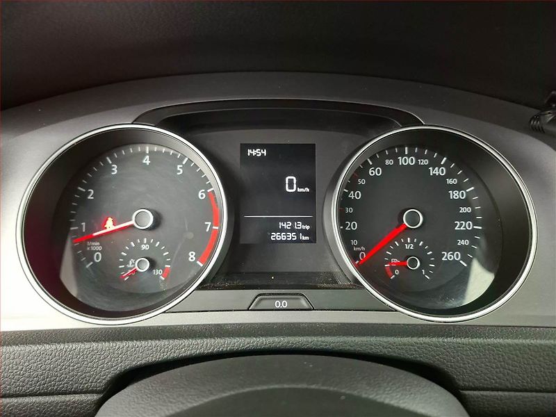 Volkswagen Golf (2013) 1.2 TSI - fotka 11 z 16