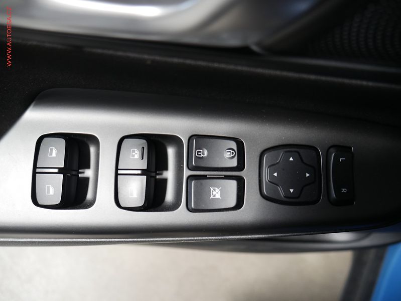 Hyundai Kona (2021) 1.0i, 1.maj,ČR, servis.kniha - fotka 17 z 22