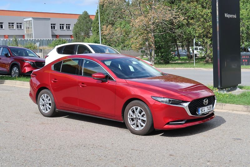 Mazda 3 SDN 2,0 X186 GT Plus, záruka - fotka 2 z 30