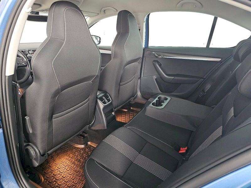 Škoda Octavia (2018) 1.6TDI 85kW  STYLE - fotka 7 z 26