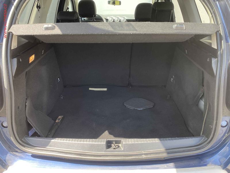 Dacia Duster (2018) 1.2 TCe, Prestige, TZ, navi - fotka 7 z 13