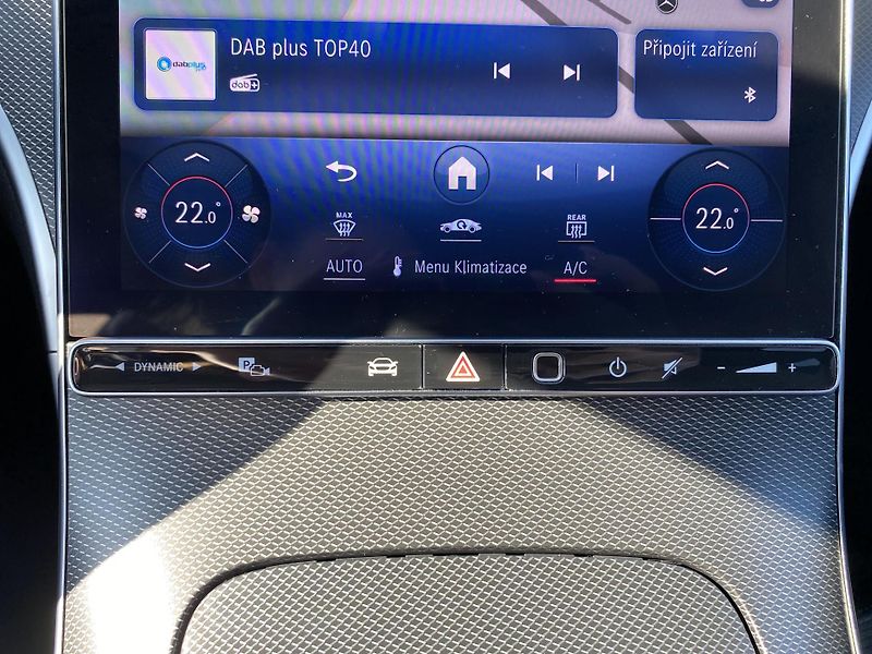 Mercedes-Benz Třídy C C 220 d 4MATIC kombi - fotka 25 z 26