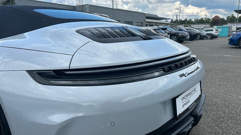 Porsche 911 (2026) Carrera 4 GTS Cabriolet - fotka 14 z 30