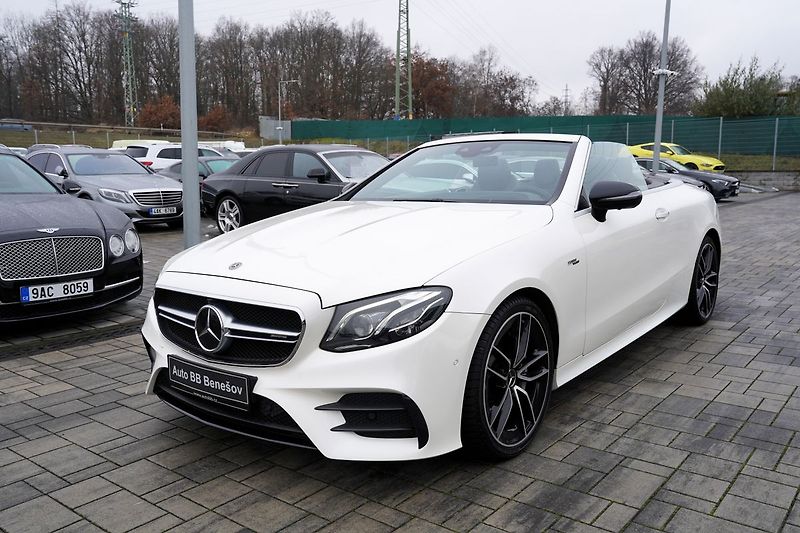 Mercedes-Benz Třídy E E 53 AMG 4Matic+/440PS - fotka 9 z 49
