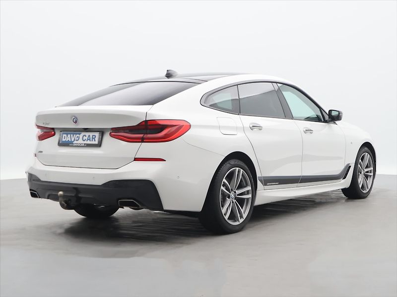 BMW Řada 6 3,0 630d Xdrive 195kW CZ DPH M - fotka 7 z 42