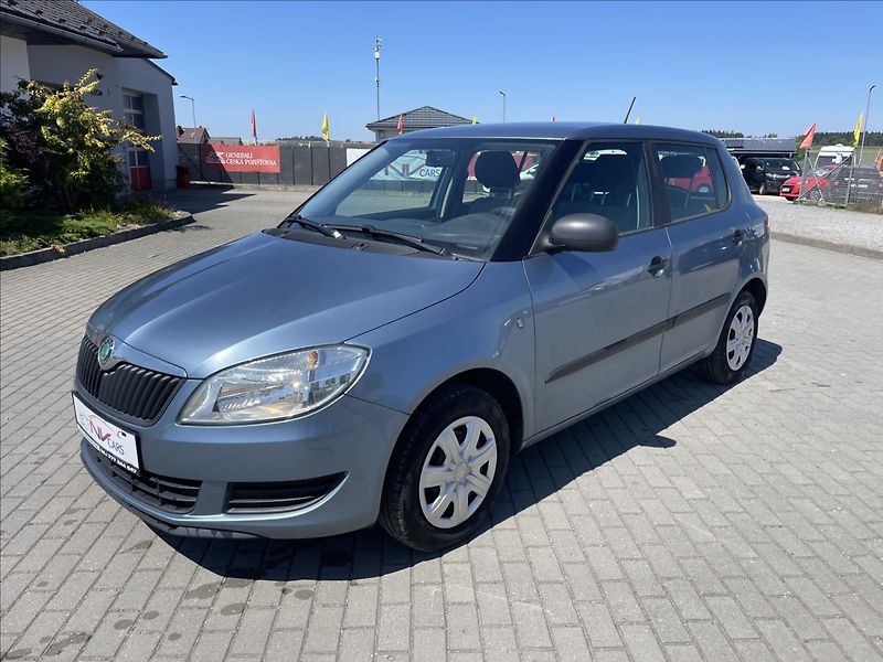 Škoda Fabia 1,4 i 16V 63kw Klima ESP Ambie - fotka 1 z 29