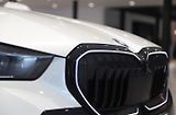BMW i5 eDrive40 Touring M Kam Pano. - náhled 11