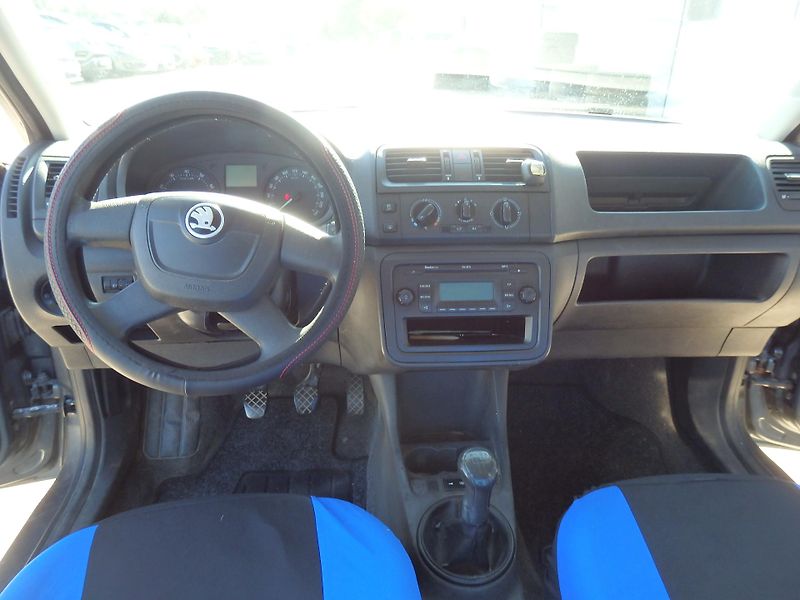 Škoda Fabia 1.2 HTP 51 kW ZÁVĚS - fotka 11 z 14