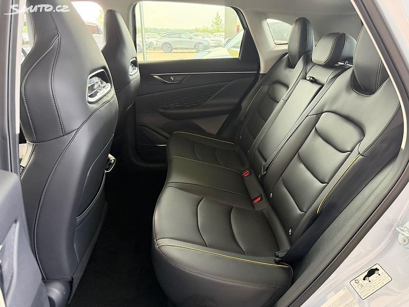 BAIC X55 (2025) ALL IN 130 kW Panorama DCT - fotka 18 z 26