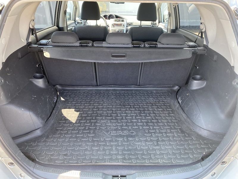 Toyota Verso 1.8i, ČR-2.maj, Active Trend - fotka 26 z 26