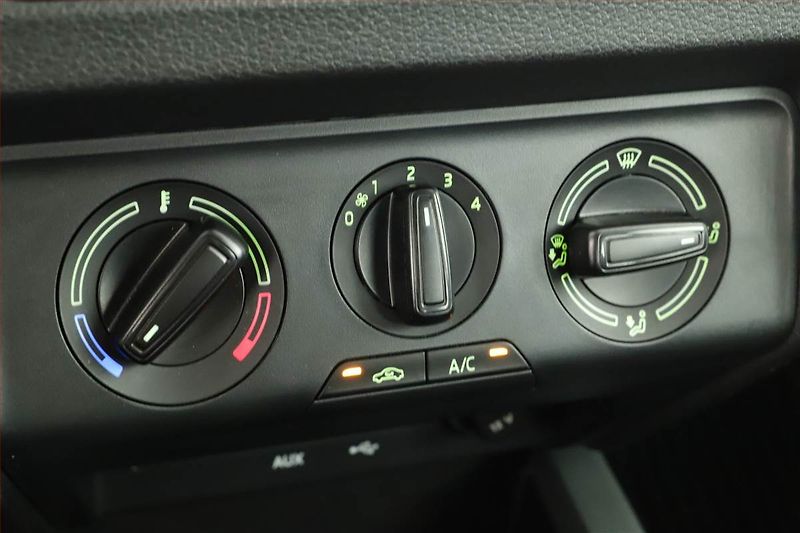 Škoda Fabia (2018) Ambition 1.0 TSI - fotka 11 z 12