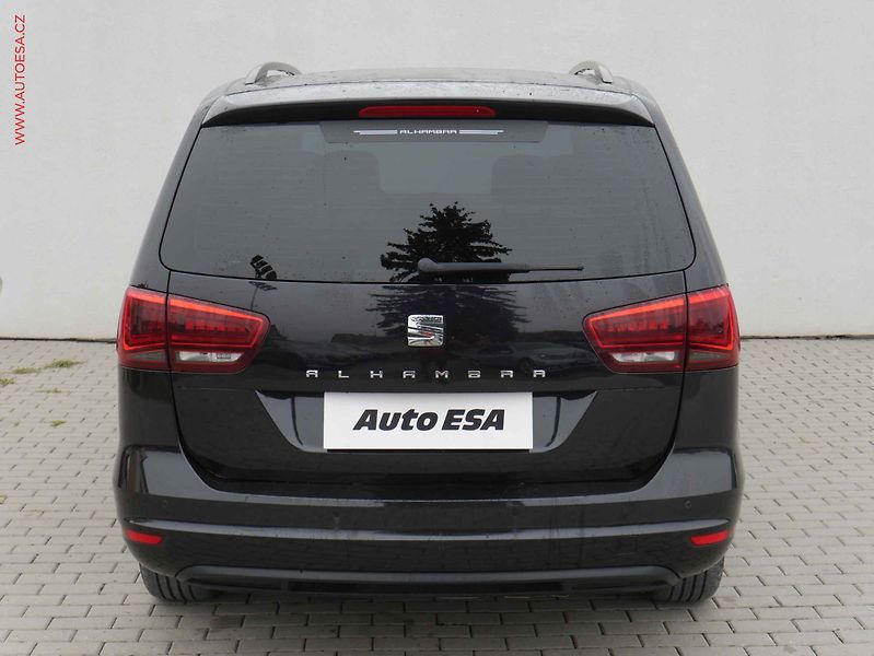 Seat Alhambra (2015) 2.0TDi 7Míst, DSG, bixen - fotka 5 z 22