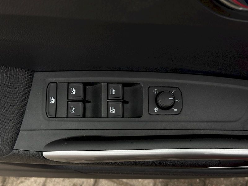 Škoda Fabia (2025) 1.0 TSI 70 kW TopSelection - fotka 9 z 22