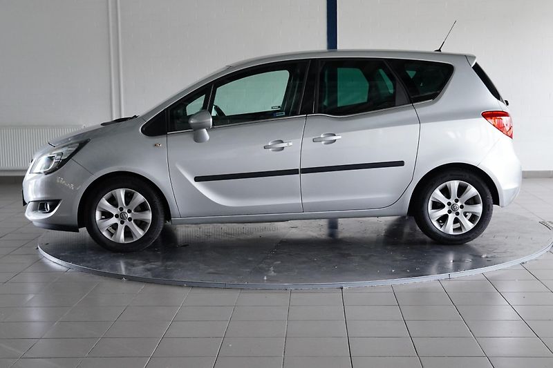 Opel Meriva - fotka 3 z 22