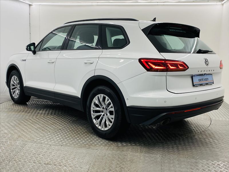 Volkswagen Touareg 3,0 TDI 170 kW 4MOT - fotka 23 z 25