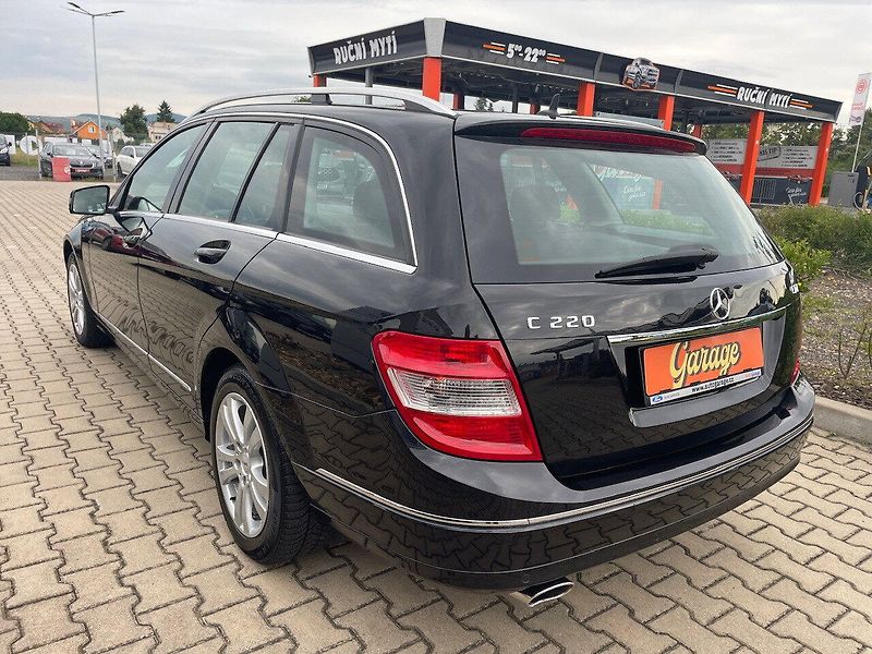 Mercedes-Benz Třídy C (2009) C220 combi nová STK - fotka 5 z 16