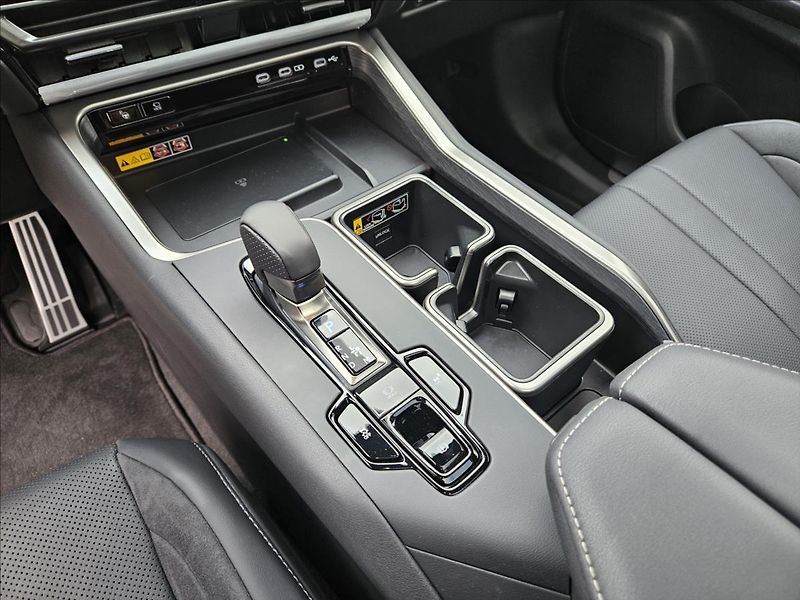 Lexus TX 500h (2025) 2,4 F SPORT Performance 3 - fotka 25 z 27