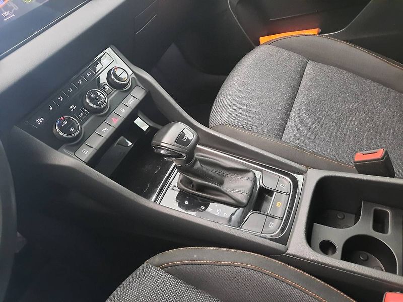 Škoda Karoq (2022) 1.5 TSI (110kW/150k) DSG - fotka 13 z 25