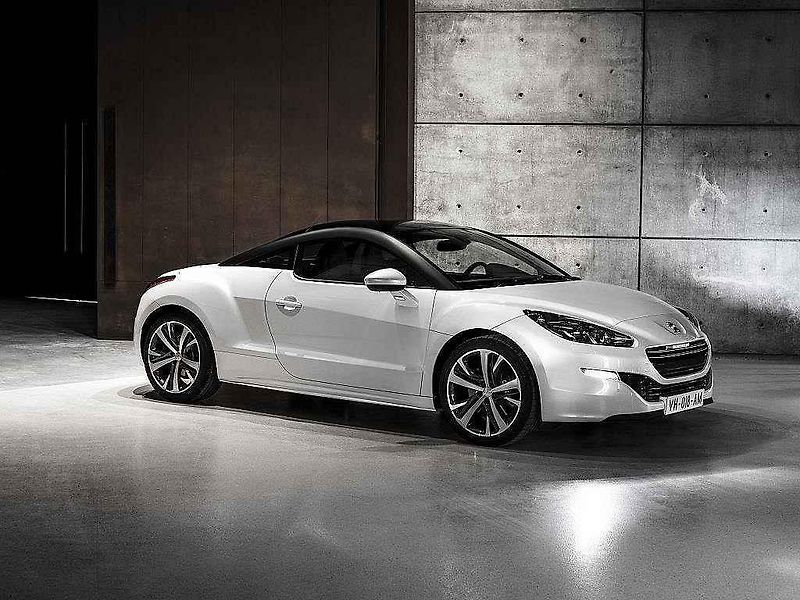 Peugeot RCZ.
