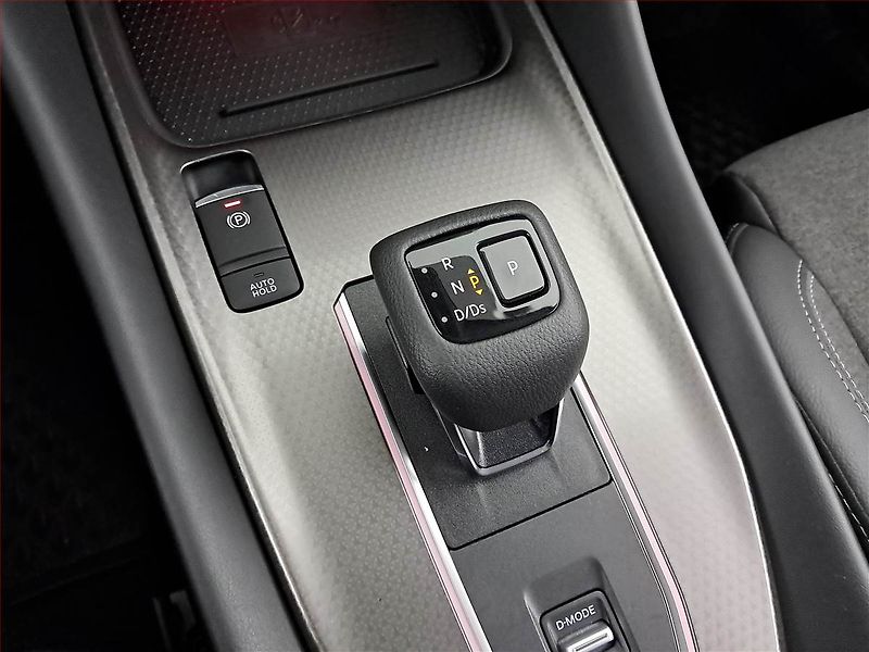 Nissan Qashqai (2025) 1.3 DIG-T MHEV, N- Connecta - fotka 13 z 21