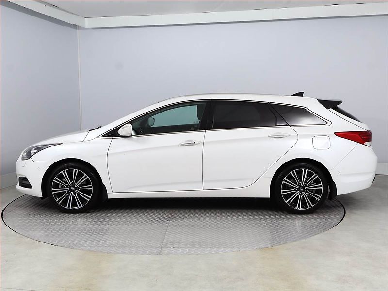 Hyundai i40 (2016) 1.7 CRDi - fotka 3 z 19