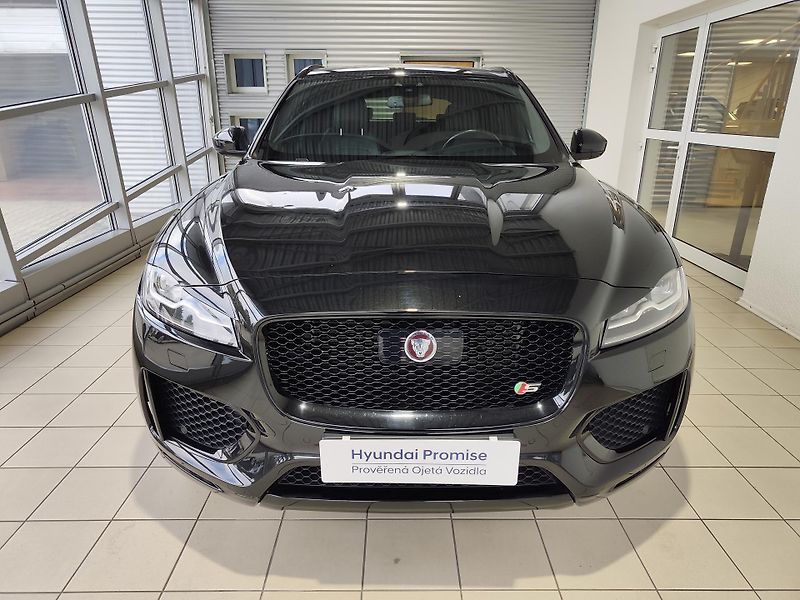 Jaguar F-Pace (2018) 3.0d 221kW S 4x4 AT - fotka 6 z 28