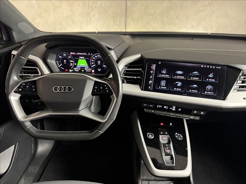 Audi Q4 e-tron 35 125kW Sport LED Matrix - fotka 17 z 47