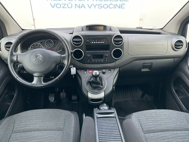 Citroën Berlingo (2017) XTR 1.6HDi 88kW ČR! 1.maj.! - fotka 14 z 26