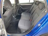 Škoda Octavia (2014) 1.4 TSi, Elegance, bixen, - náhled 10