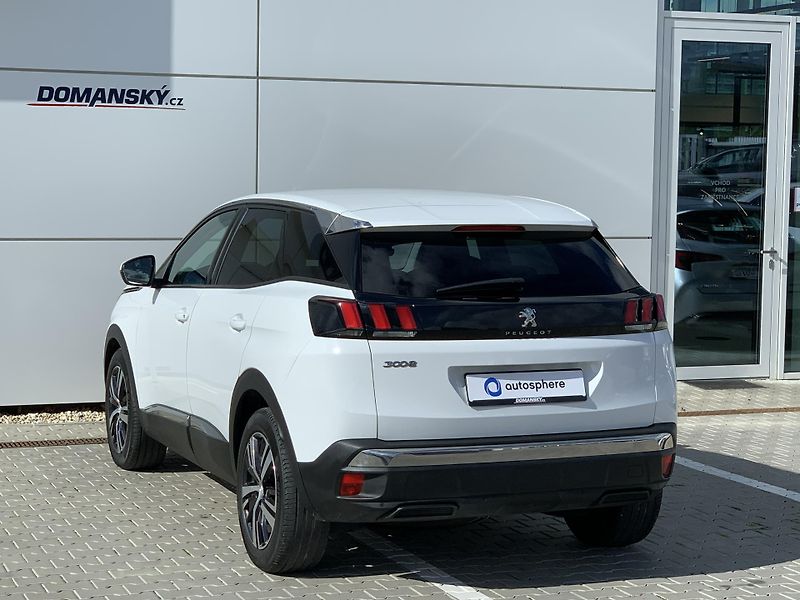Peugeot 3008 ALLURE+ 1.2 PureTech 96kW AT - fotka 13 z 27