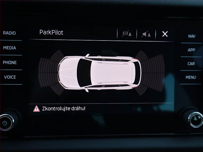 Škoda Kodiaq (2019) 2.0 TDI 4x4 - fotka 18 z 25
