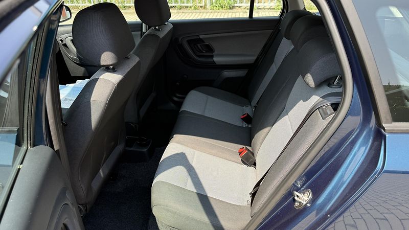 Škoda Fabia (2012) 1.2TSi*63kW*COOL-EDITION*1.MAJ - fotka 15 z 28