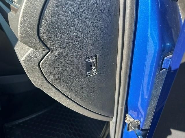 Volkswagen T-Roc 1,6TDi Bohatá výbava rezervace - fotka 34 z 59