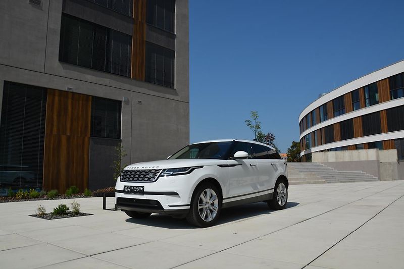 Land Rover Range Rover Velar (2021) P400e S Plug in Hybrid 4x4 - fotka 12 z 40