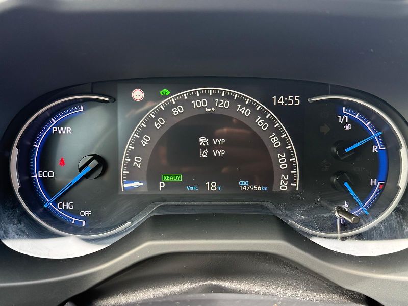 Toyota RAV4 2.5 HSD e-CVT AWD Selection - fotka 17 z 28