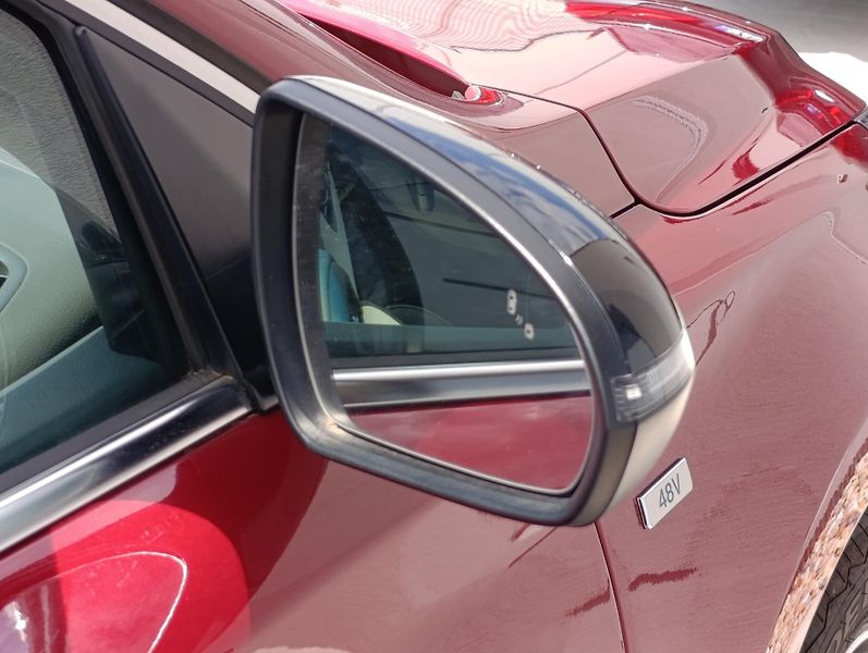 Hyundai i30 1.5T-GDI HEV DCT PREMIUM ČR  - fotka 28 z 37