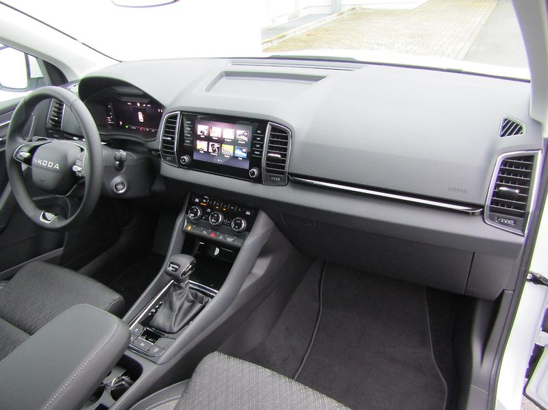 Škoda Karoq (2026) Top Selection 2,0 TDI 4x4 DSG - fotka 19 z 30