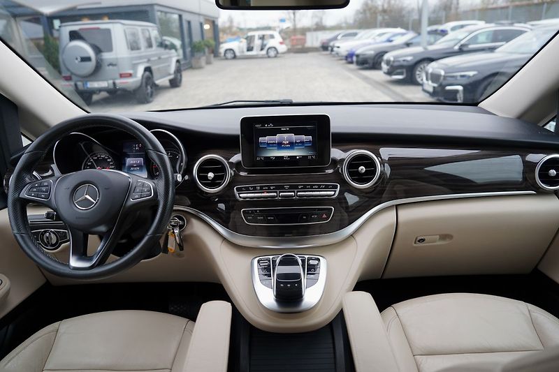 Mercedes-Benz Třídy V V 250d /Long/kůže/kamera - fotka 23 z 40