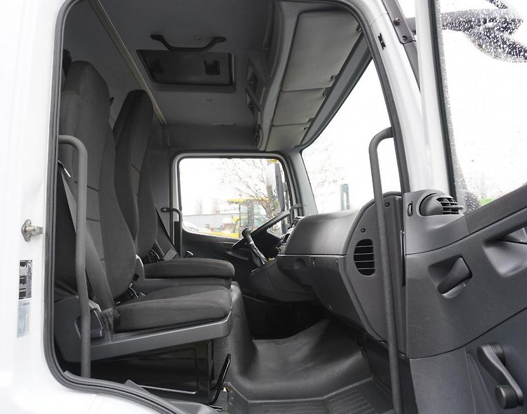 Mercedes-Benz (2015) Atego 816 E6 4×2 / container - fotka 9 z 15