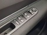 Peugeot 5008 (2012) 1.6 HDi, Tažné, dobrý stav - náhled 15