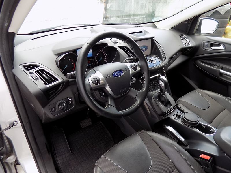 Ford Kuga (2016) 2.0TDCi/Individual/AWD/AT/ - fotka 14 z 44