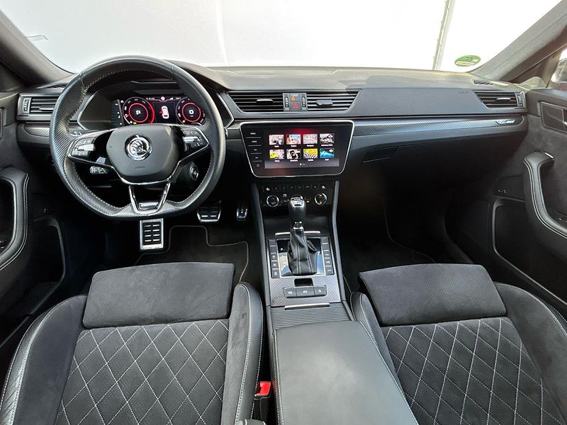 Škoda Superb SportLine DSG 4x4 - fotka 5 z 30