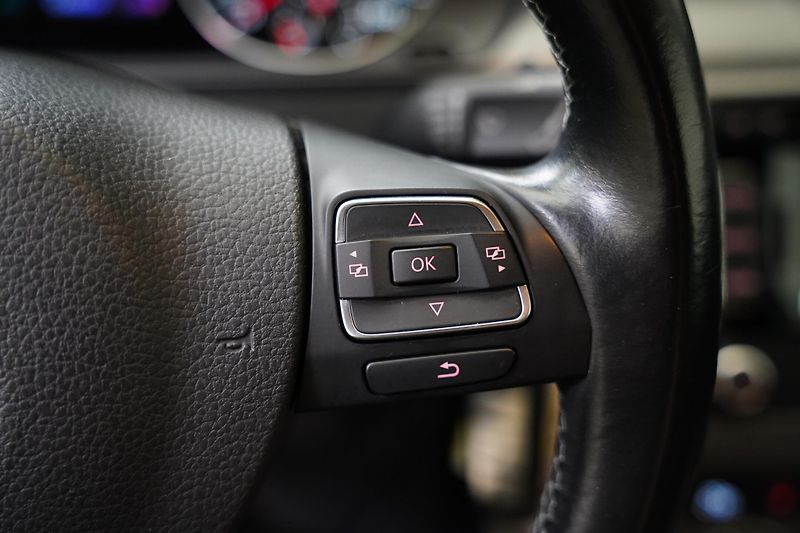 Volkswagen Passat - fotka 17 z 26