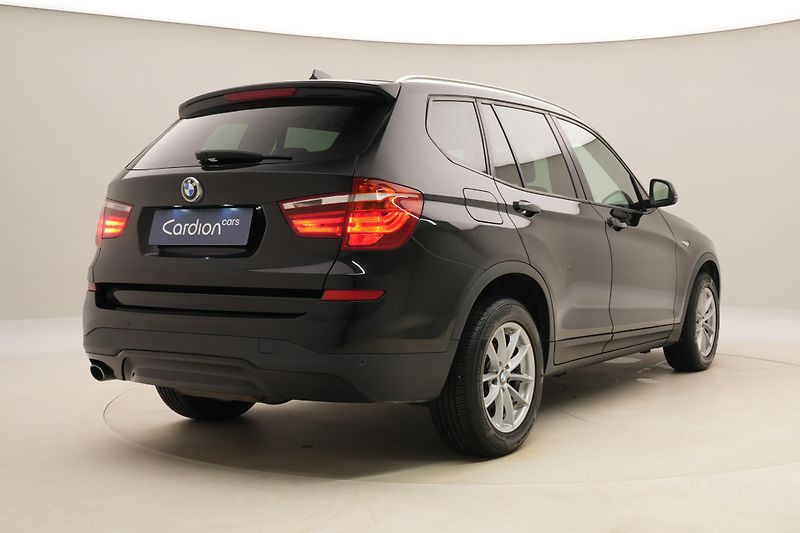 BMW X3 XDRIVE 20d AUT  - fotka 12 z 56